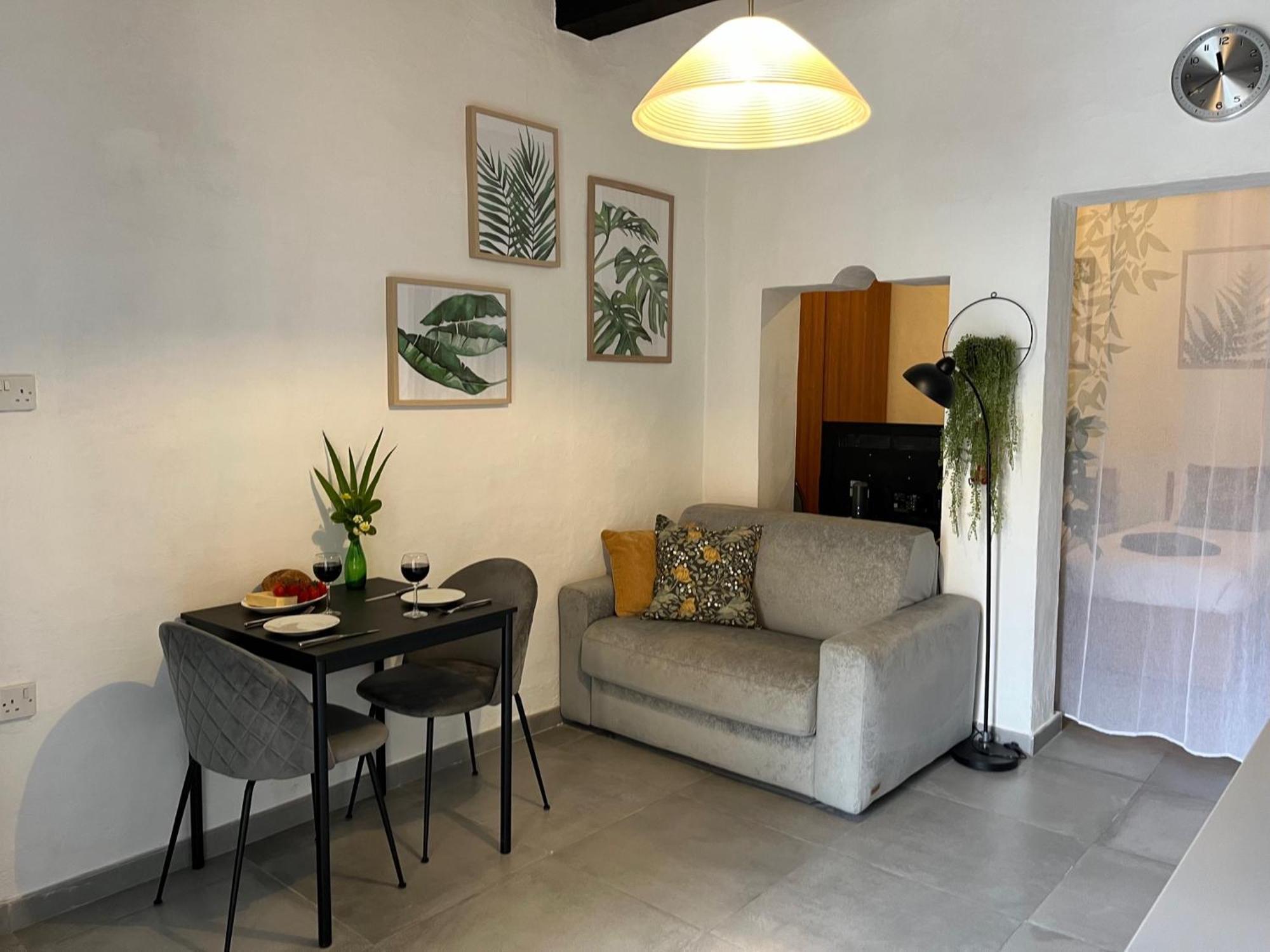 Cozy Flat. Swim Beach 2 Minutes Walk. The Old Valletta Mcri1-1 Ngoại thất bức ảnh