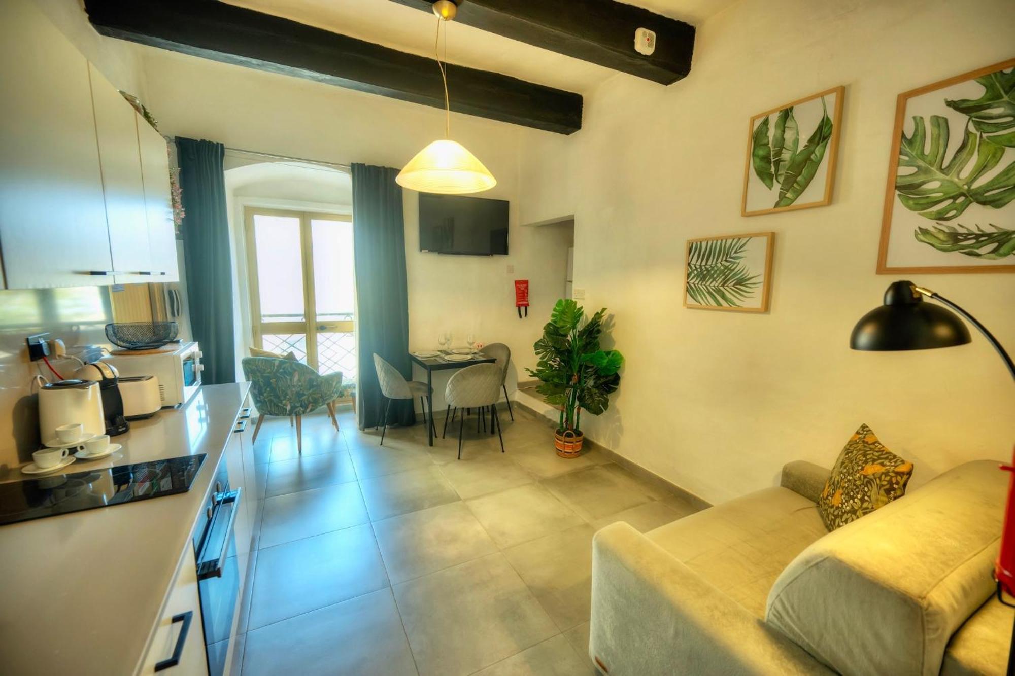 Cozy Flat. Swim Beach 2 Minutes Walk. The Old Valletta Mcri1-1 Ngoại thất bức ảnh